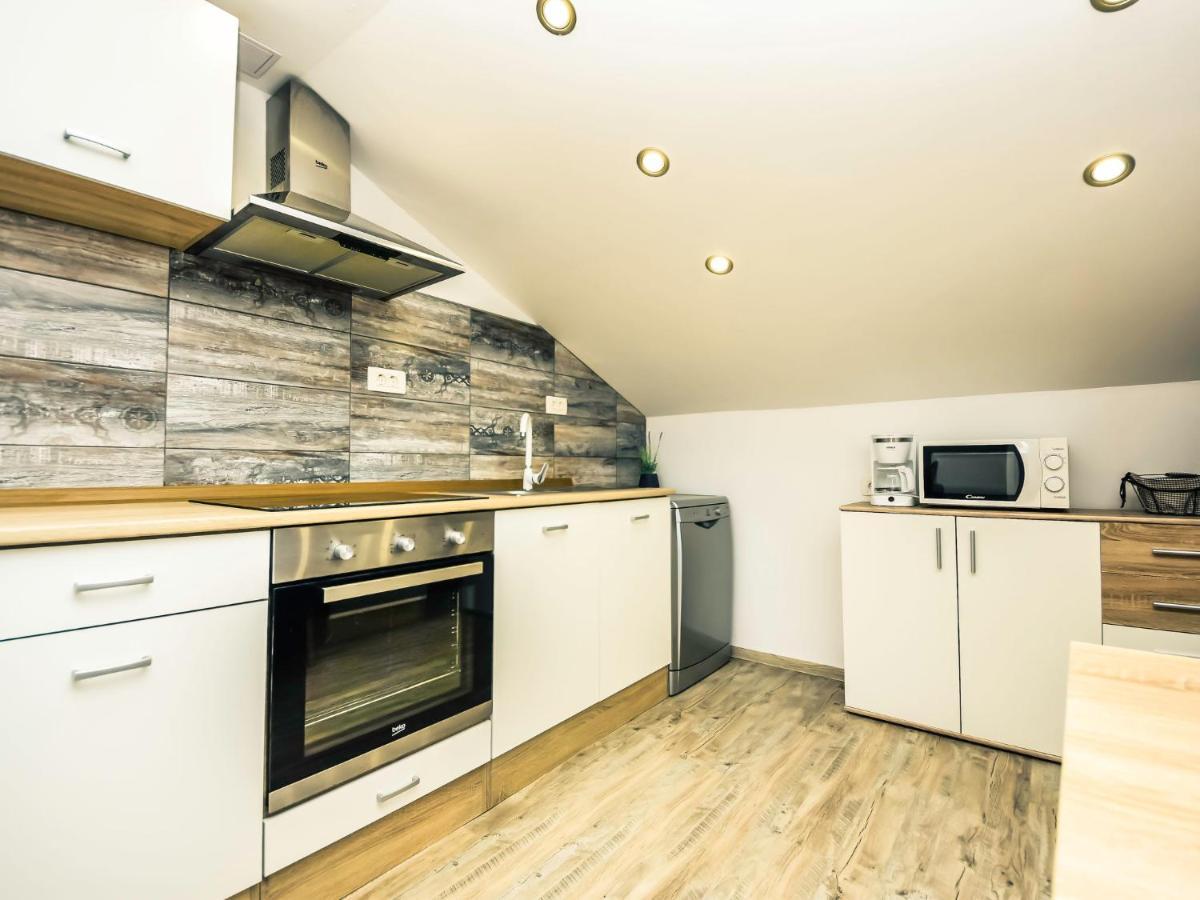 Apartment Matanovi Dvori-2 By Interhome فير المظهر الخارجي الصورة